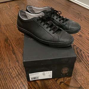 TCG Kennedy Sneakers